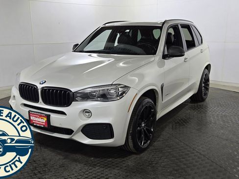 Used 2015 BMW X5 xDrive35i AWD/4WD image 3