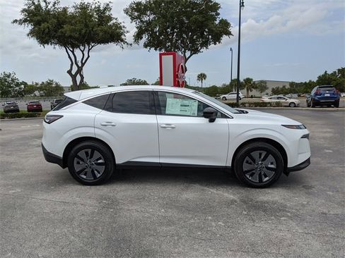 New 2025 Nissan Murano SL w/ Cargo Package image 3