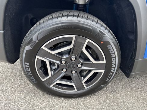 New 2026 Jeep Cherokee Limited AWD/4WD image 17