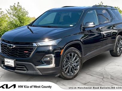 Used 2023 Chevrolet Traverse RS