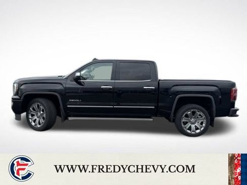 Used 2018 GMC Sierra 1500 Denali w/ Denali Ultimate Package AWD/4WD image 8