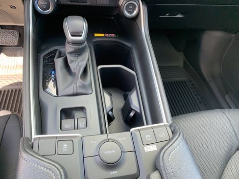 New 2026 Toyota Grand Highlander AWD Hybrid image 26