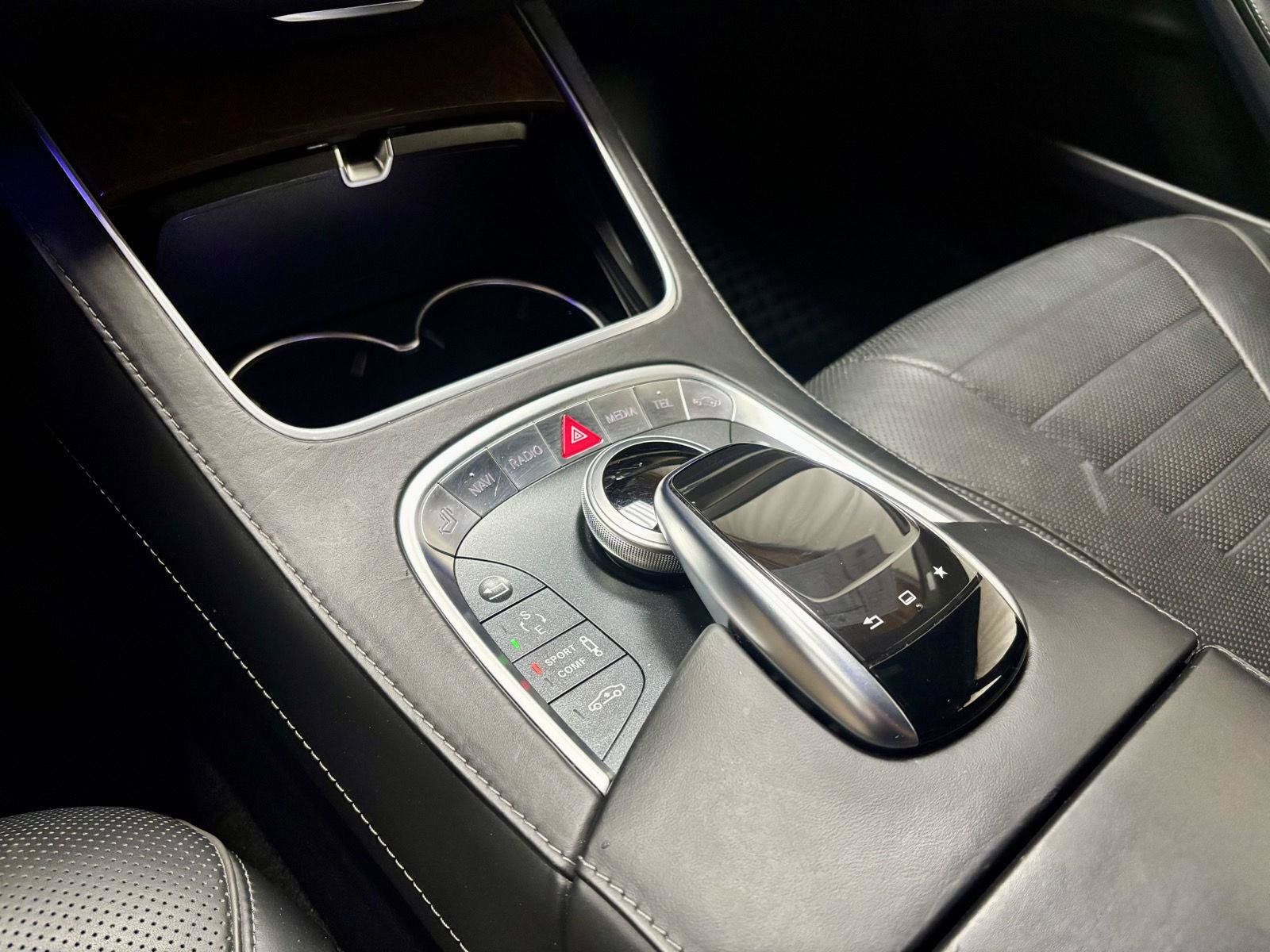Used 2016 Mercedes-Benz S 550 4MATIC Sedan image 32