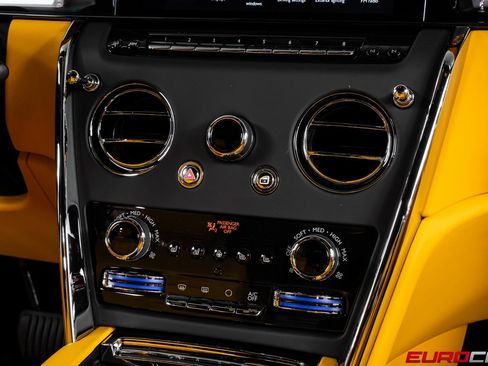 Used 2026 Rolls-Royce Cullinan image 45