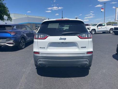 Used 2019 Jeep Cherokee Latitude w/ Popular Appearance Group AWD/4WD image 5