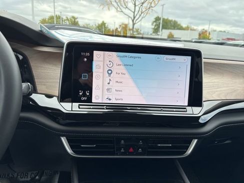 New 2026 Volkswagen Atlas SE AWD/4WD image 13