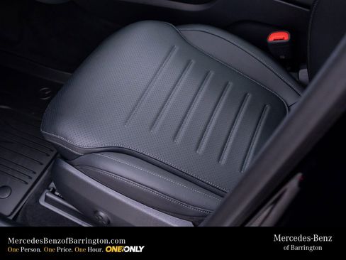 New 2026 Mercedes-Benz GLC 300 4MATIC image 17