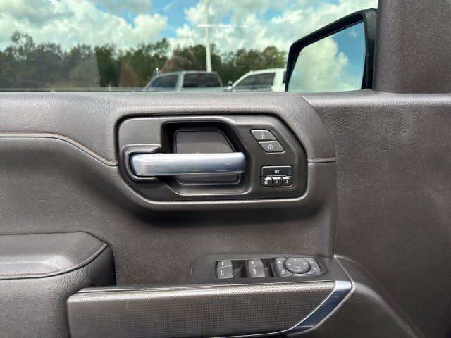 Used 2022 GMC Sierra 1500 AT4 w/ AT4 Premium Package AWD/4WD image 18