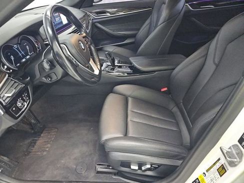 Used 2018 BMW 530i xDrive image 7