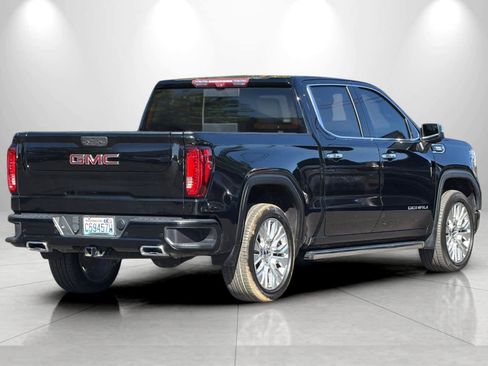 Used 2021 GMC Sierra 1500 Denali w/ Denali Ultimate Package AWD/4WD image 2
