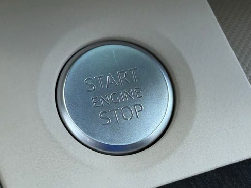 Used 2025 Audi Q5 2.0T Premium Plus w/ Premium Plus Package image 24