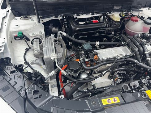 Used 2023 Mercedes-Benz EQB 350 4MATIC SUV w/ Exclusive Package image 56