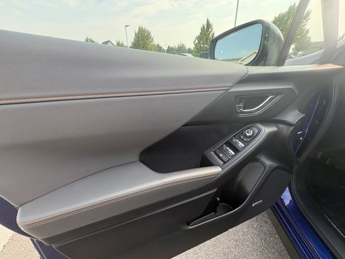 Certified 2024 Subaru Crosstrek 2.5i Limited w/ Crosstrek Mirror Package AWD/4WD image 13