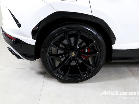 Used 2019 Lamborghini Urus image 33