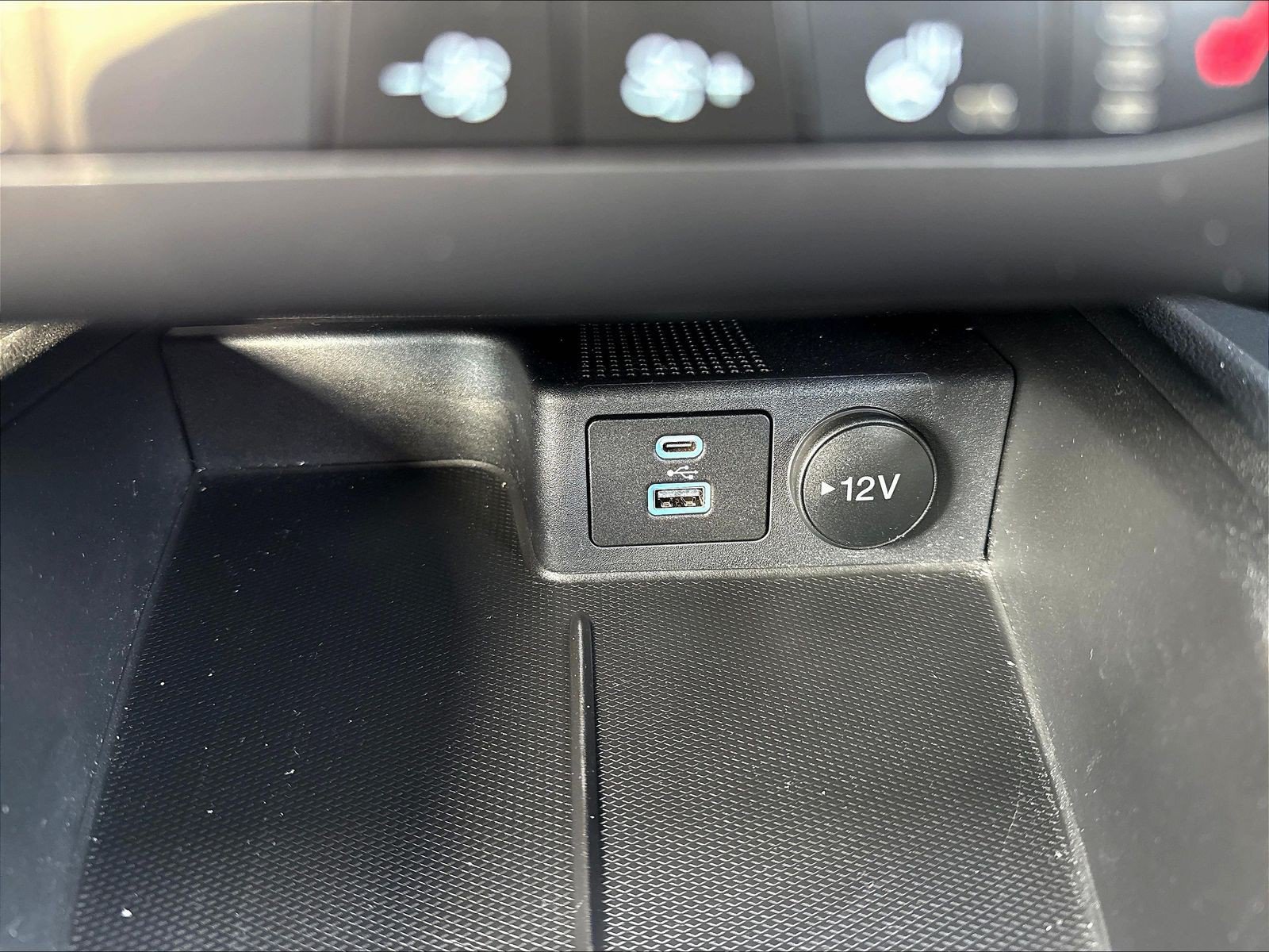 Used 2023 Ford Escape Active AWD/4WD image 18