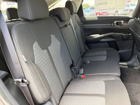 New 2026 Kia Sorento LX FWD image 22