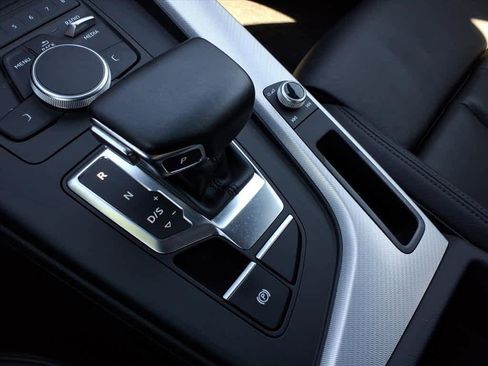 Used 2019 Audi A4 2.0T Premium w/ Convenience Package image 40