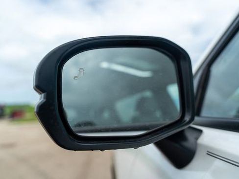 New 2026 Honda HR-V EX-L image 18