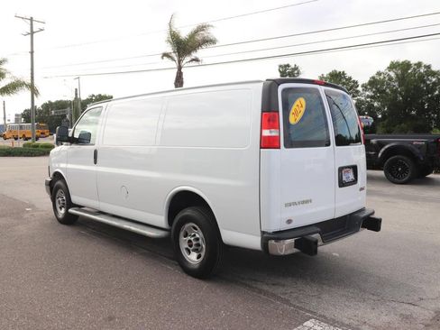 Used 2024 GMC Savana 2500 w/ Driver Convenience Package RWD image 10