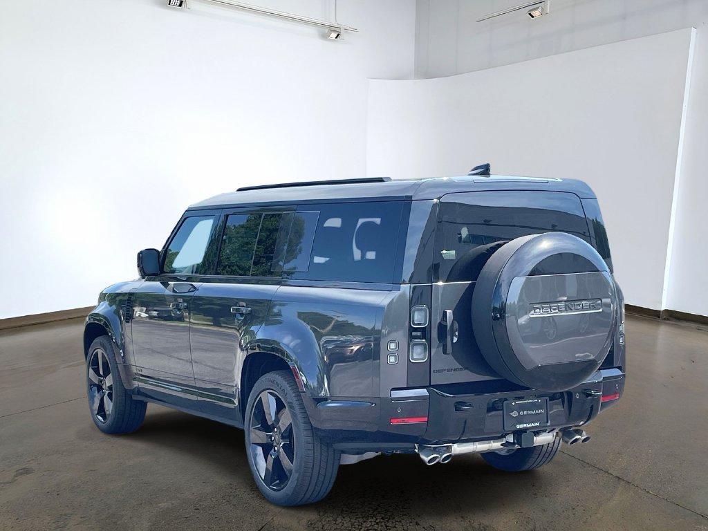 New 2026 Land Rover Defender 130 V8 AWD/4WD image 6