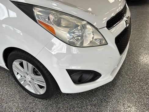 Used 2014 Chevrolet Spark LT FWD image 31