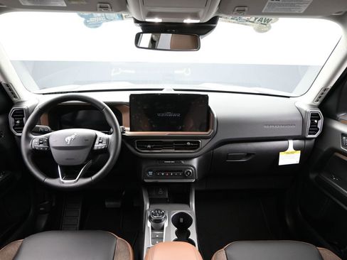 New 2025 Ford Bronco Sport Outer Banks image 25