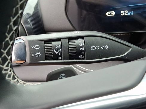 Used 2025 Chevrolet Blazer EV LT image 25