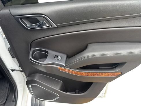 Used 2019 Chevrolet Tahoe Premier AWD/4WD image 28