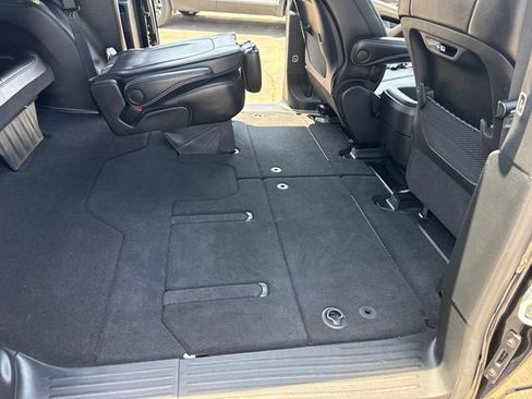 Used 2025 Chrysler Pacifica Select FWD image 30
