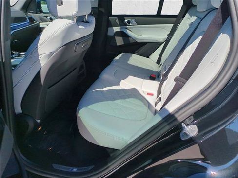 Certified 2026 BMW X5 sDrive40i w/ M Sport Package image 21