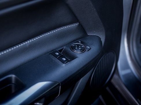 Used 2022 Ford Mustang Shelby GT500 w/ Carbon Fiber Track Pack image 14