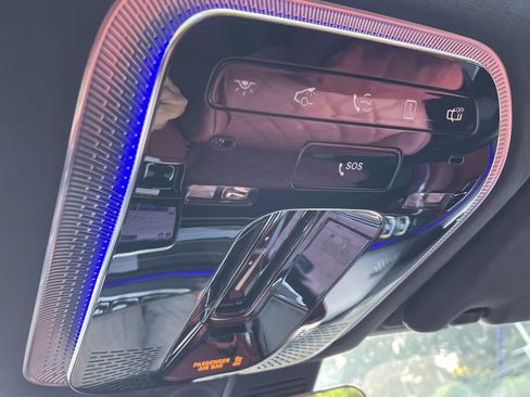 New 2026 Mercedes-Benz S 580 4MATIC Sedan image 32