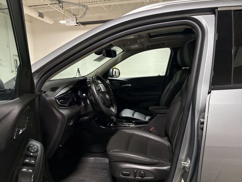 Used 2023 Buick Encore GX Essence w/ Experience Buick Package AWD/4WD image 20
