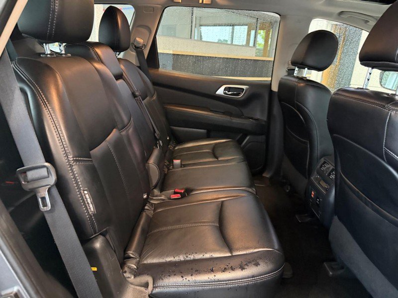 Used 2018 Nissan Pathfinder SL w/ SL Premium Package AWD/4WD image 11