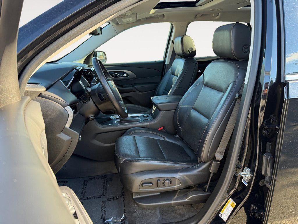 Used 2020 Chevrolet Traverse Premier AWD/4WD image 7