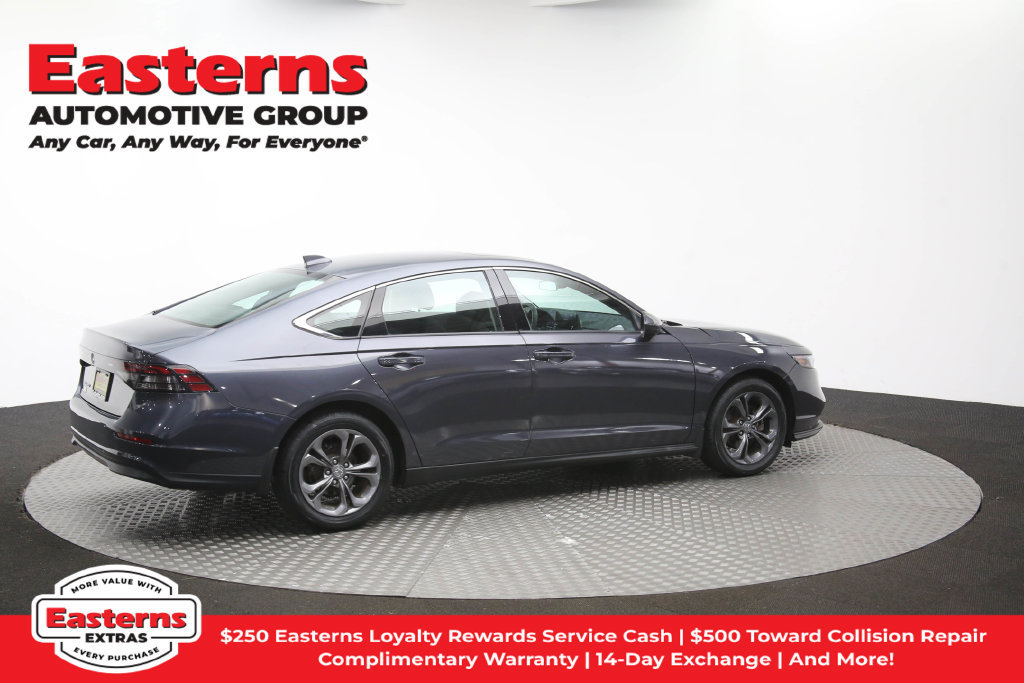 Used 2023 Honda Accord EX image 44