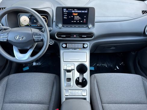 Used 2023 Hyundai Kona SE w/ Cargo Package image 15