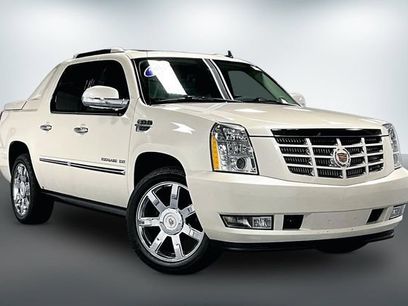 Used 2013 Cadillac Escalade EXT Premium