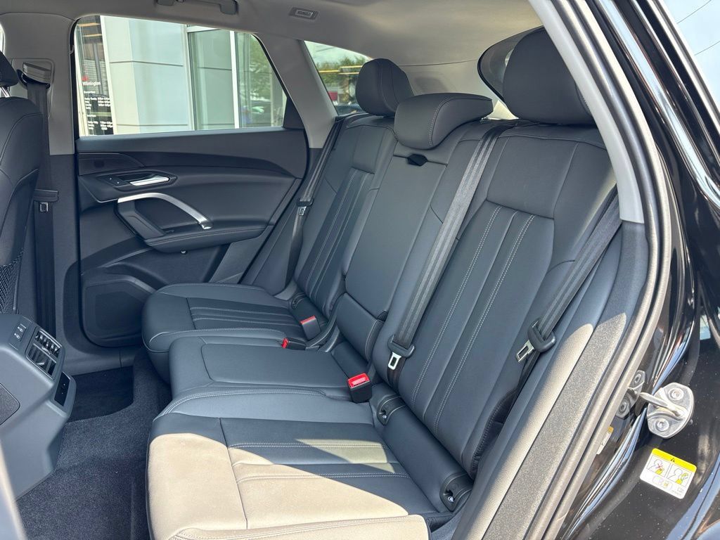 New 2026 Audi Q5 2.0T AWD/4WD image 25