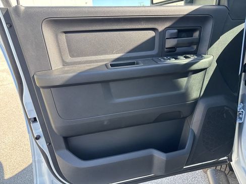 New 2026 RAM 3500 Tradesman AWD/4WD image 8