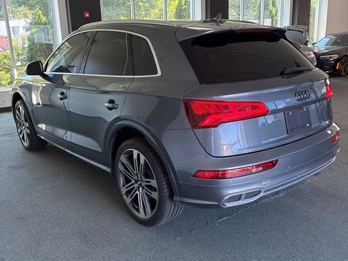 Used 2018 Audi SQ5 Premium Plus w/ Navigation Package AWD/4WD image 4