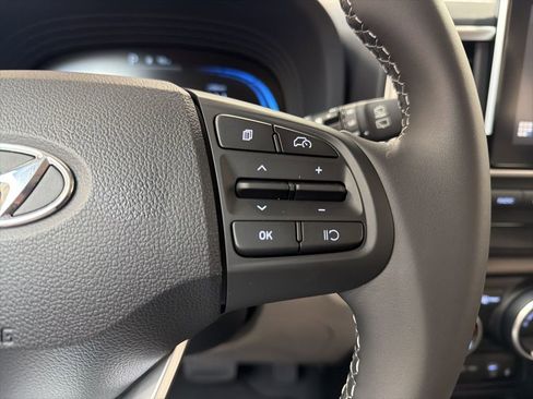 New 2026 Hyundai Venue SEL image 18