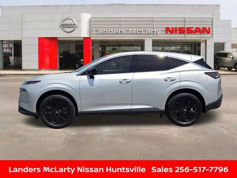 Used 2025 Nissan Murano SV AWD/4WD image 8