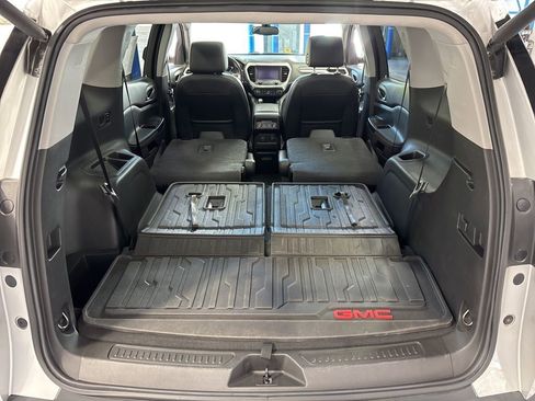 Used 2019 GMC Acadia SLT AWD/4WD image 27