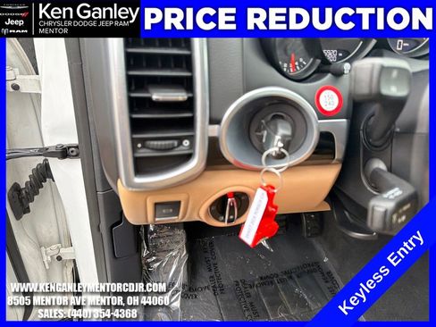 Used 2016 Porsche Cayenne AWD/4WD image 12