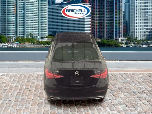 Used 2025 Mercedes-Benz C 300 4MATIC Sedan image 33