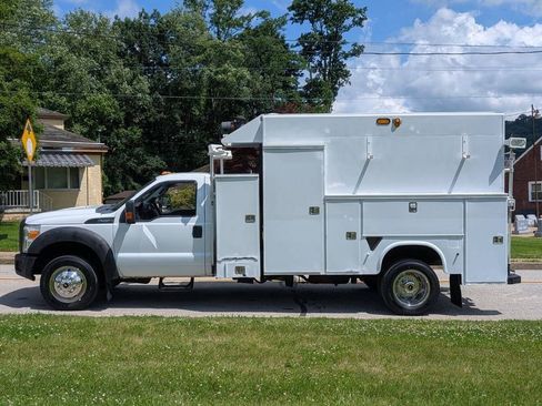 Used 2011 Ford F550 2WD Regular Cab Super Duty w/ Payload Upgrade Pkg image 11