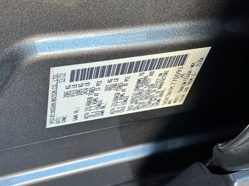 Used 2023 Nissan Rogue SV FWD image 28