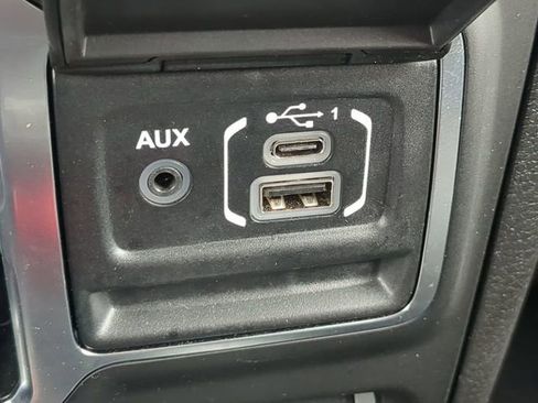 Used 2025 Jeep Wrangler Unlimited Rubicon 4xe w/ Convenience Group image 24