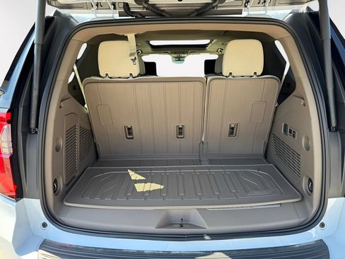 New 2026 GMC Yukon Denali w/ Denali Reserve Package AWD/4WD image 6